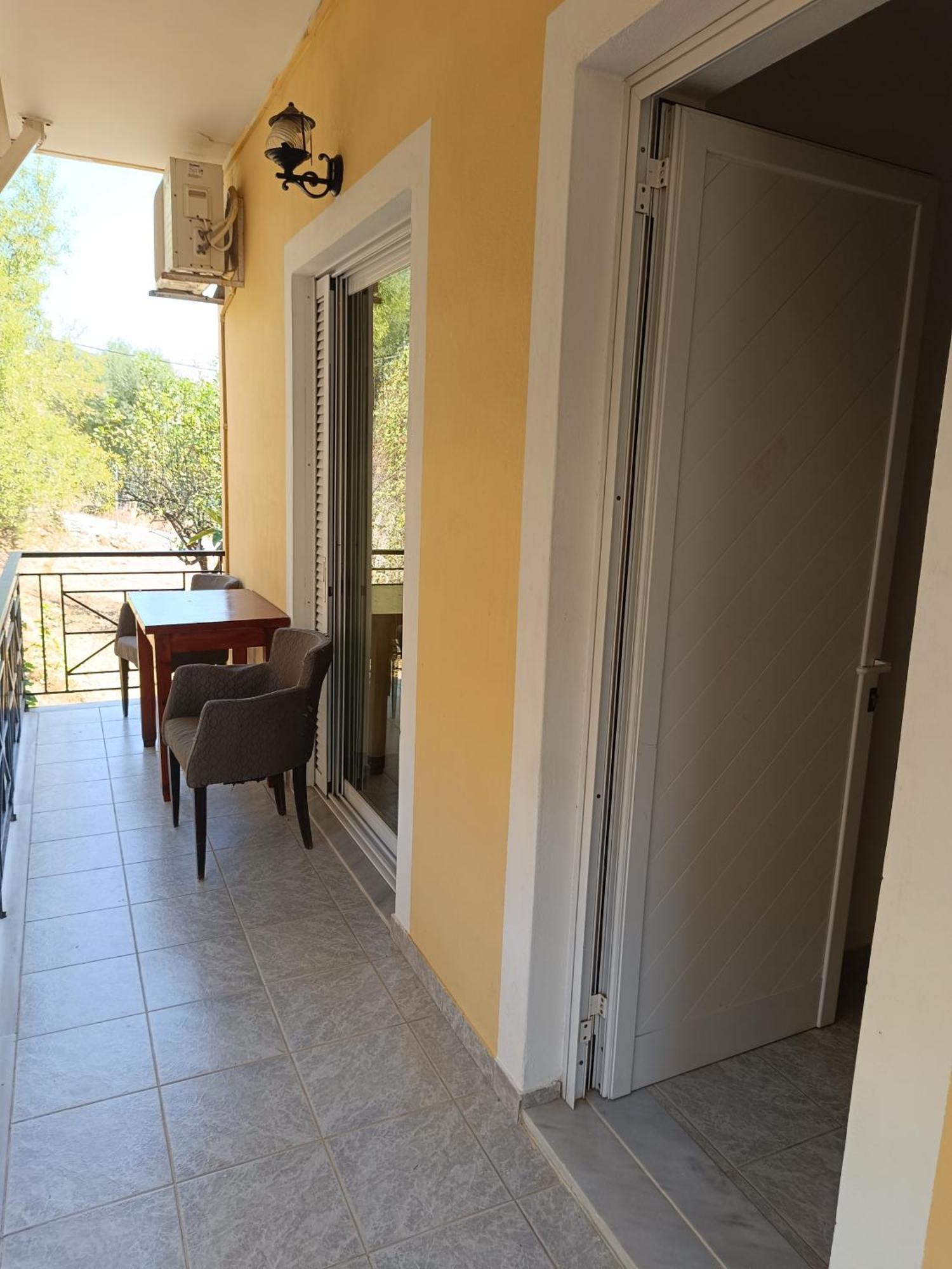 Sailors Apartments Perigiali Nydri (Lefkada) Exterior photo